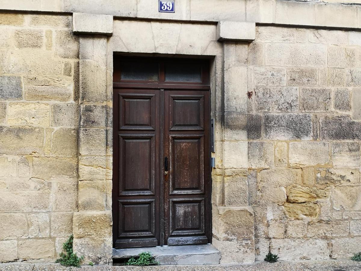 Le Petit Cocon De La Poste Διαμέρισμα Gourdon-en-quercy Εξωτερικό φωτογραφία